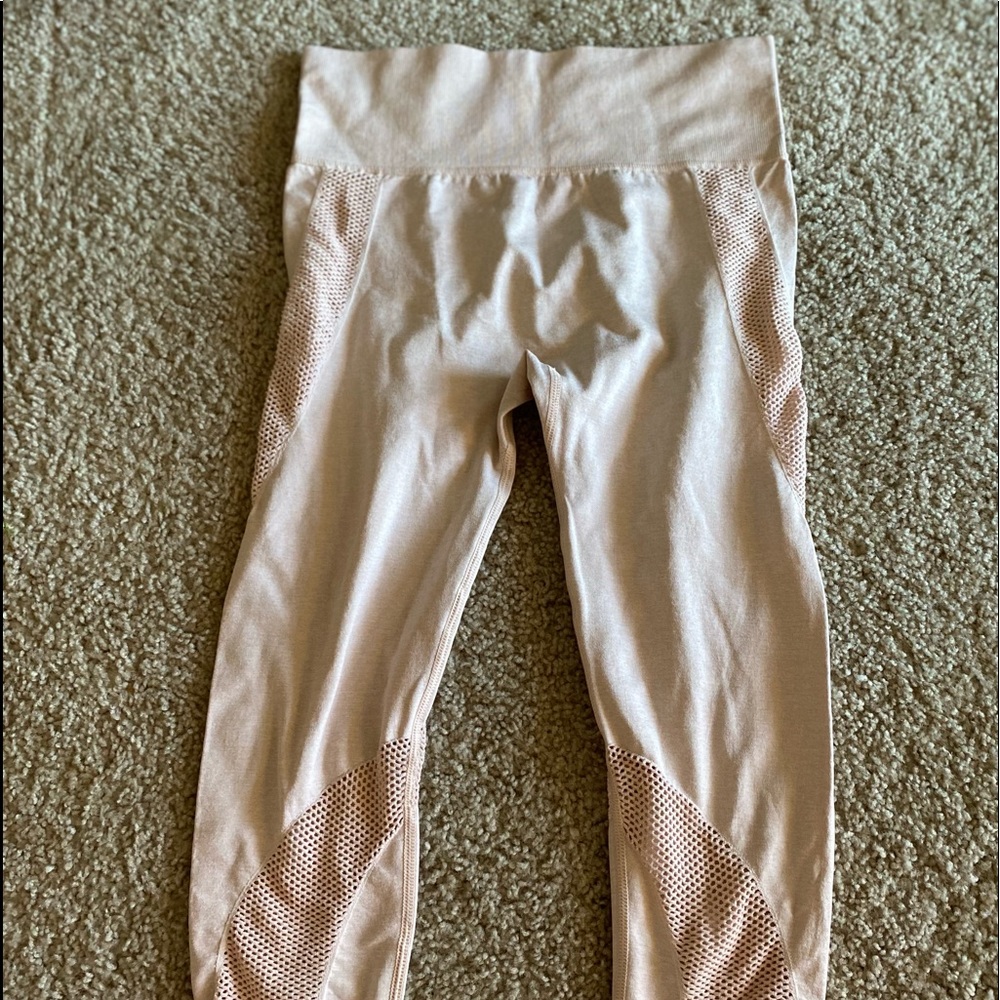 Workout Capris - Picture 2 of 2